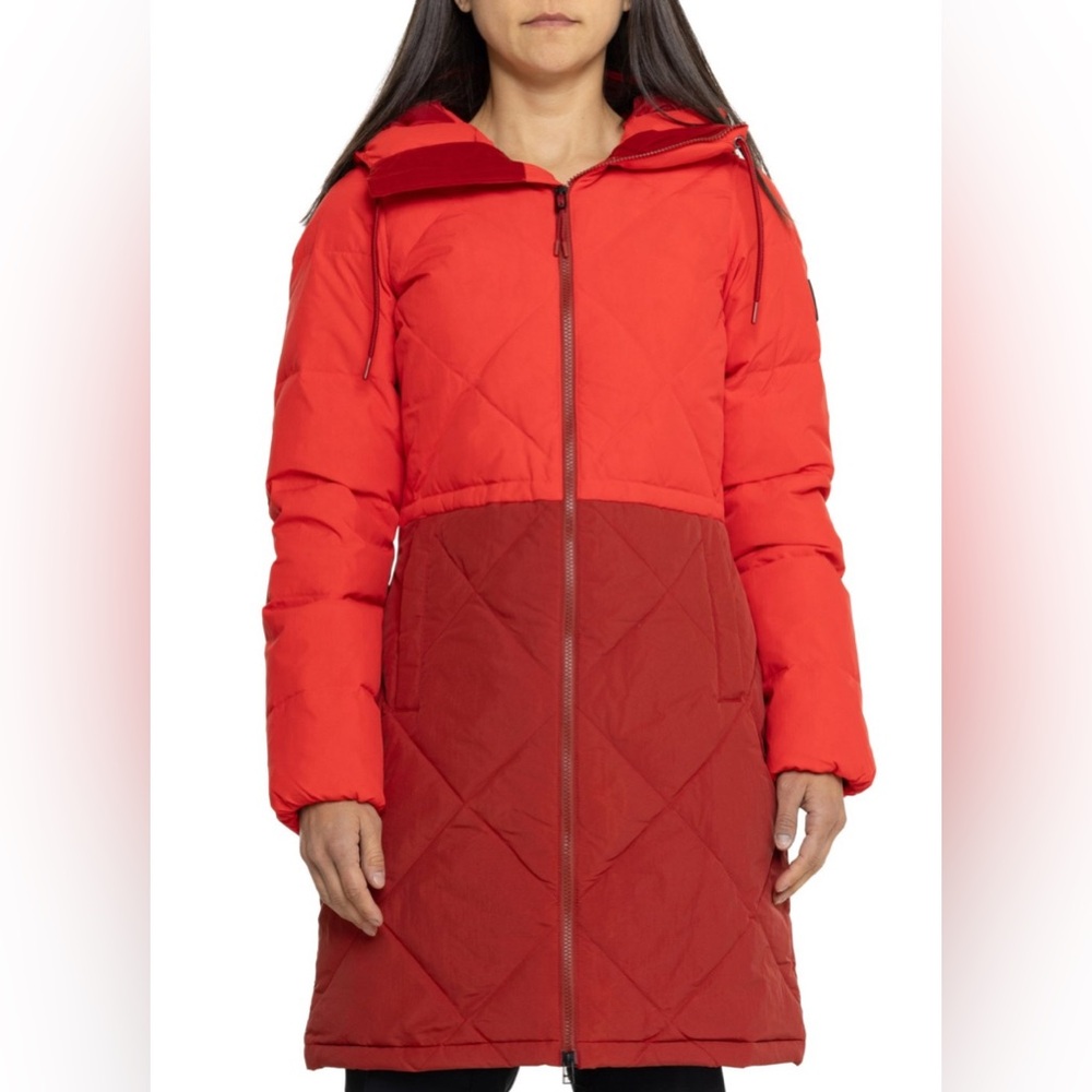 NWT Women's Burton Chescott Down
Jacket Tomato Red Hooded Quilted Jacket